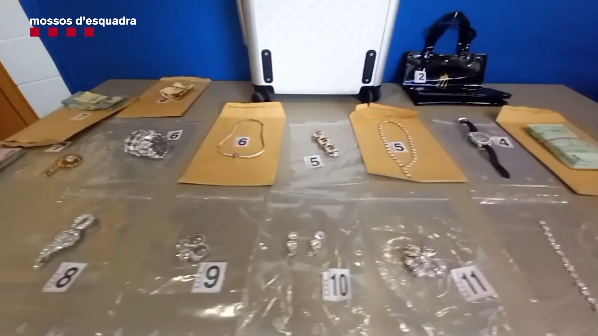 Robo de joyas en el Aeropuerto de El Prat Robo de joyas en el Aeropuerto de El Prat