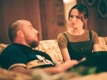 Angus Cloud y Maude Apatow como Fezco y Lexi en la temporada 2 de 'Euphoria' Angus Cloud y Maude Apatow como Fezco y Lexi en la temporada 2 de 'Euphoria'