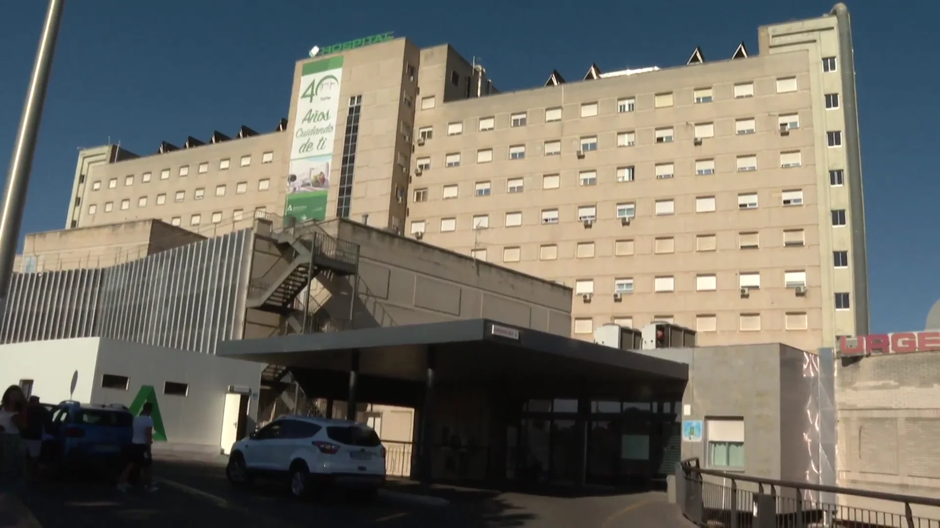 Una madre envenena a su hijo con laxantes y medicamentos Una madre envenena a su hijo con laxantes y medicamentos