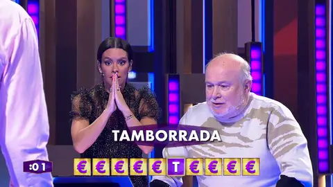 Romay se juega la ‘tamborrada’ en un segundo: Romay se juega la ‘tamborrada’ en un segundo: