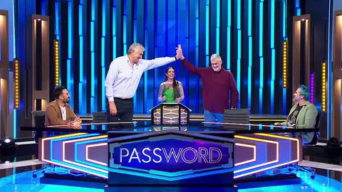 Esta noche ‘Password’ se marca un triple con Fernando Romay y Juanma Iturriaga Esta noche ‘Password’ se marca un triple con Fernando Romay y Juanma Iturriaga