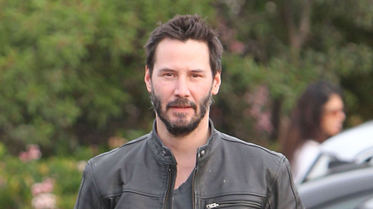 Keanu Reeves, Pillado Sin Camiseta Y En Bañador Durante Sus Vacaciones ...