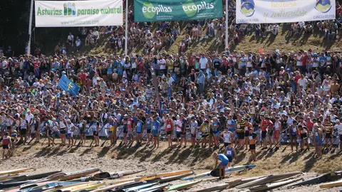 Numerosos participantes en la 85 edición del Descenso del Sella Numerosos participantes en la 85 edición del Descenso del Sella
