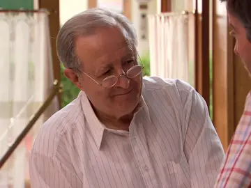 La historia de amor que triunfó gracias a Pelayo: “Yo le mandaba cartas a Marisa como si las escribiera mi amigo” La historia de amor que triunfó gracias a Pelayo: “Yo le mandaba cartas a Marisa como si las escribiera mi amigo”