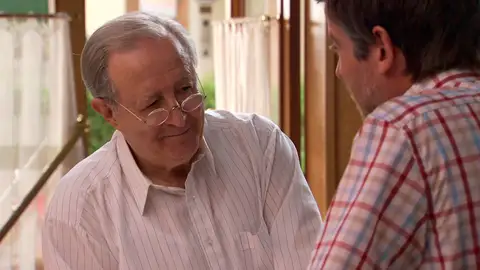 La historia de amor que triunfó gracias a Pelayo: “Yo le mandaba cartas a Marisa como si las escribiera mi amigo” La historia de amor que triunfó gracias a Pelayo: “Yo le mandaba cartas a Marisa como si las escribiera mi amigo”