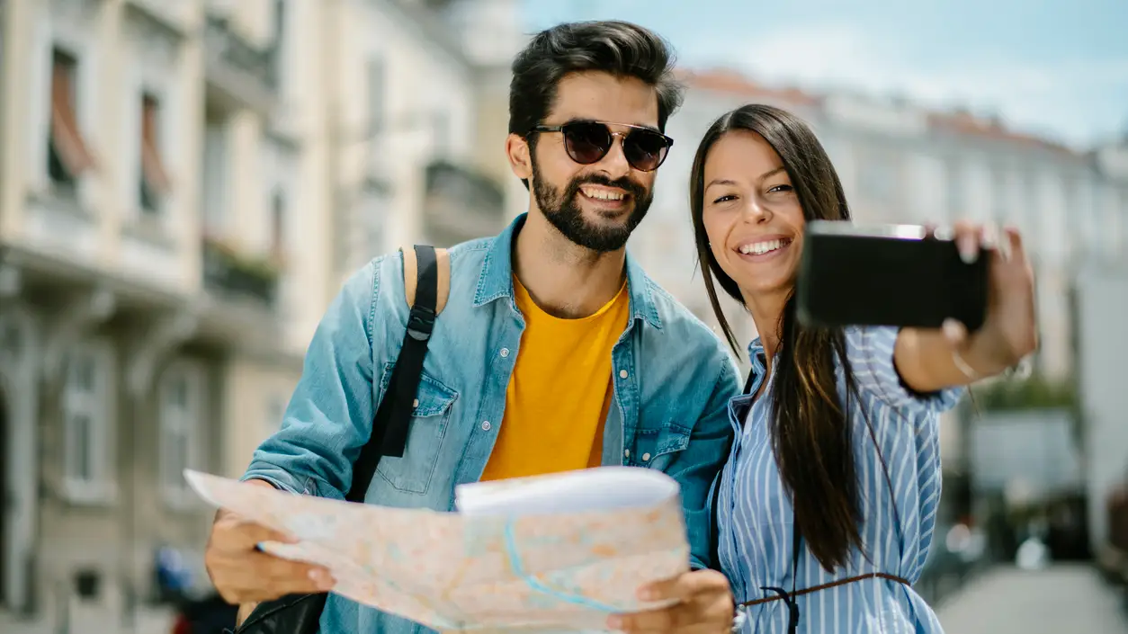 Hacer turismo en tu ciudad Hacer turismo en tu ciudad
