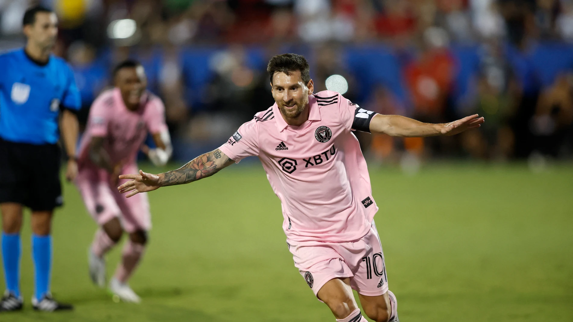 Leo Messi celebra un gol ante Dallas