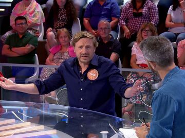 &iexcl;Cu&aacute;nto arte! Juan Pe&ntilde;a conquista en directo con la canci&oacute;n que dedic&oacute; a Richard Gere 