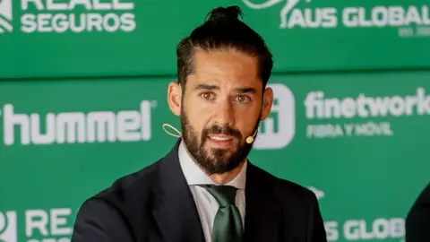 Isco, durante su presentación con el Betis Isco, durante su presentación con el Betis