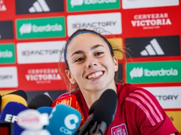 Athenea del Castillo sonríe en la rueda de prensa en Wellington Athenea del Castillo sonríe en la rueda de prensa en Wellington