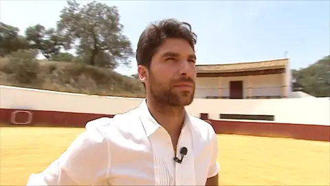 Cayetano Rivera disfruta de unas vacaciones a la portuguesa con María Cerqueira: ¡Las imágenes que demuestran su amor! Cayetano Rivera disfruta de unas vacaciones a la portuguesa con María Cerqueira: ¡Las imágenes que demuestran su amor!