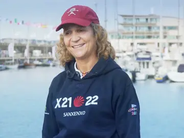 La infanta Elena pasa sus vacaciones sin familia y muy lejos de Mallorca: ¡Cantabria ha sido el destino elegido! La infanta Elena pasa sus vacaciones sin familia y muy lejos de Mallorca: ¡Cantabria ha sido el destino elegido!