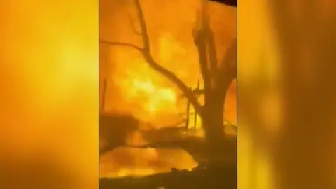 Incendio de Hawái desde el coche Incendio de Hawái desde el coche