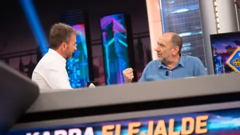 La advertencia de Karra Elejalde sobre la autocensura en el cine: “Nos estamos perdiendo” La advertencia de Karra Elejalde sobre la autocensura en el cine: “Nos estamos perdiendo”