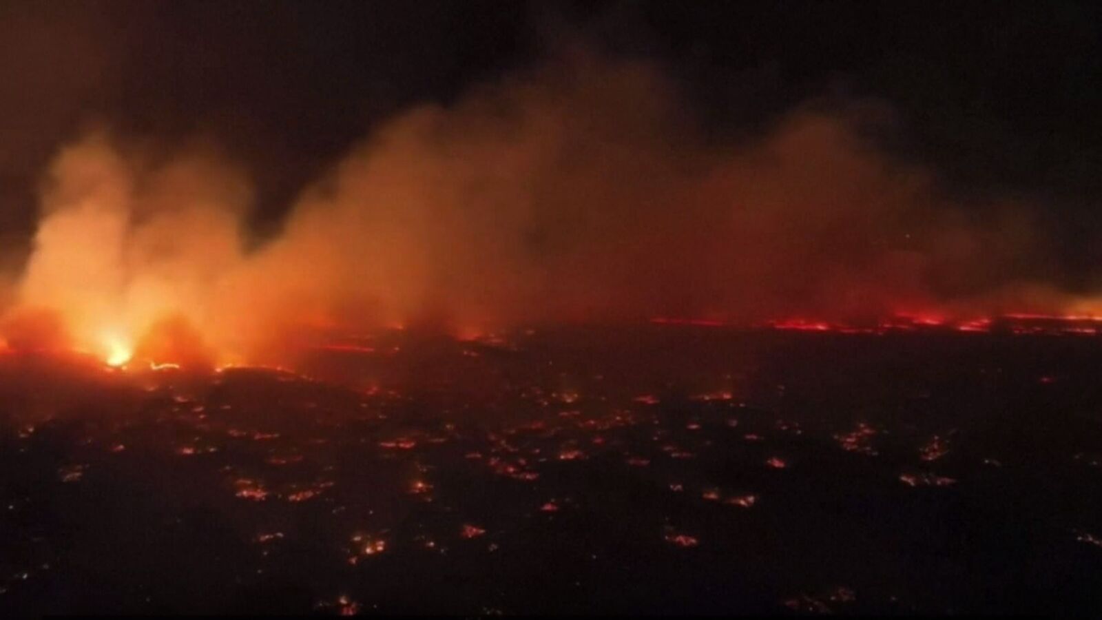 Dos españoles en Hawái narran el infierno vivido por el incendio de Maui: 