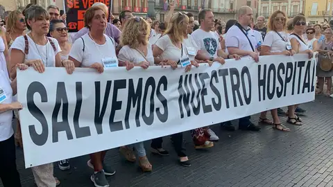 Manifestación por el mantenimiento del Hospital de Medina del Campo