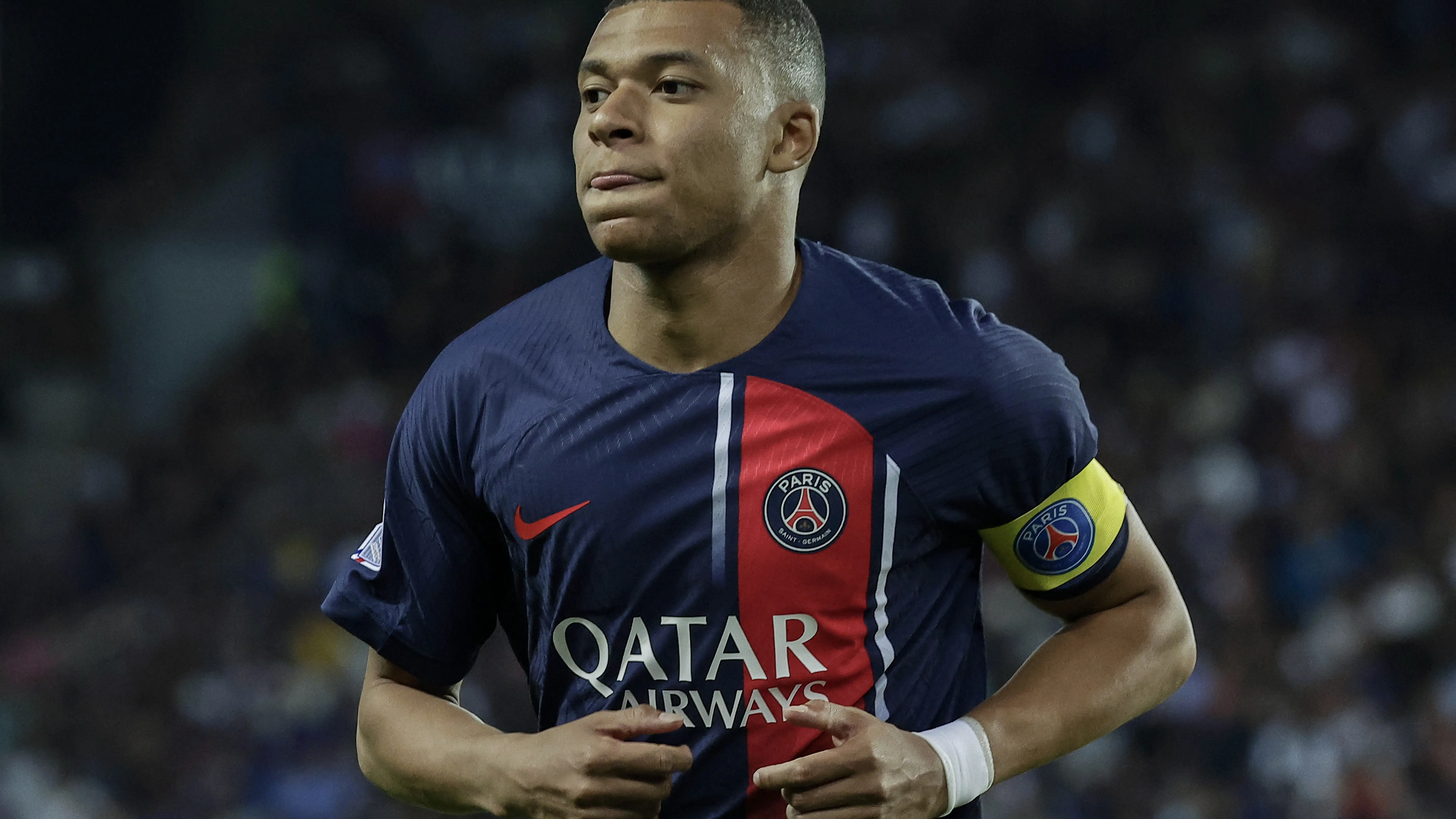 Mbappé se queda fuera del primer partido de la temporada Mbappé se queda fuera del primer partido de la temporada