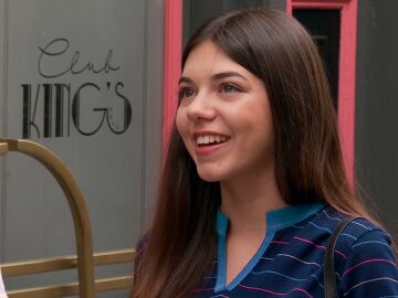 Malena se apoya en Curro: &ldquo;A Ester le hubiese gustado que fu&eacute;ramos amigos&rdquo;