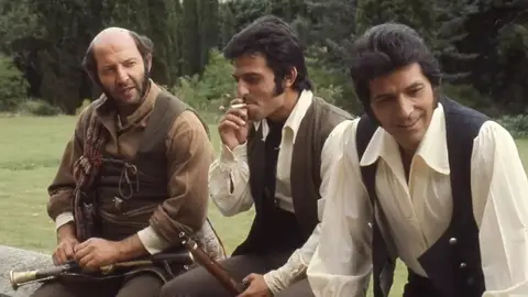 Álvaro de Luna, Pepe Sancho y Sancho Gracia en 'Curro Jiménez' Álvaro de Luna, Pepe Sancho y Sancho Gracia en 'Curro Jiménez'
