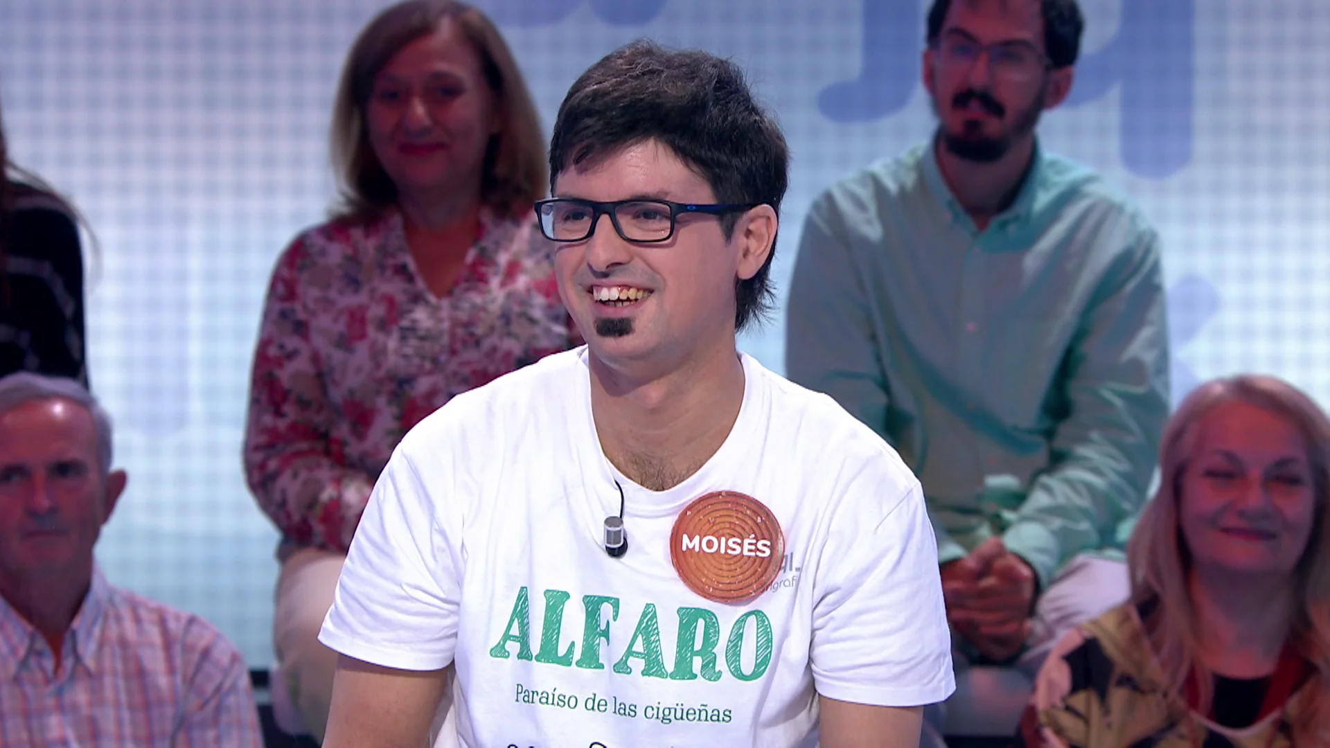 El saludo de Moisés alardeando de origen alfareño: así presume de su tierra El saludo de Moisés alardeando de origen alfareño: así presume de su tierra