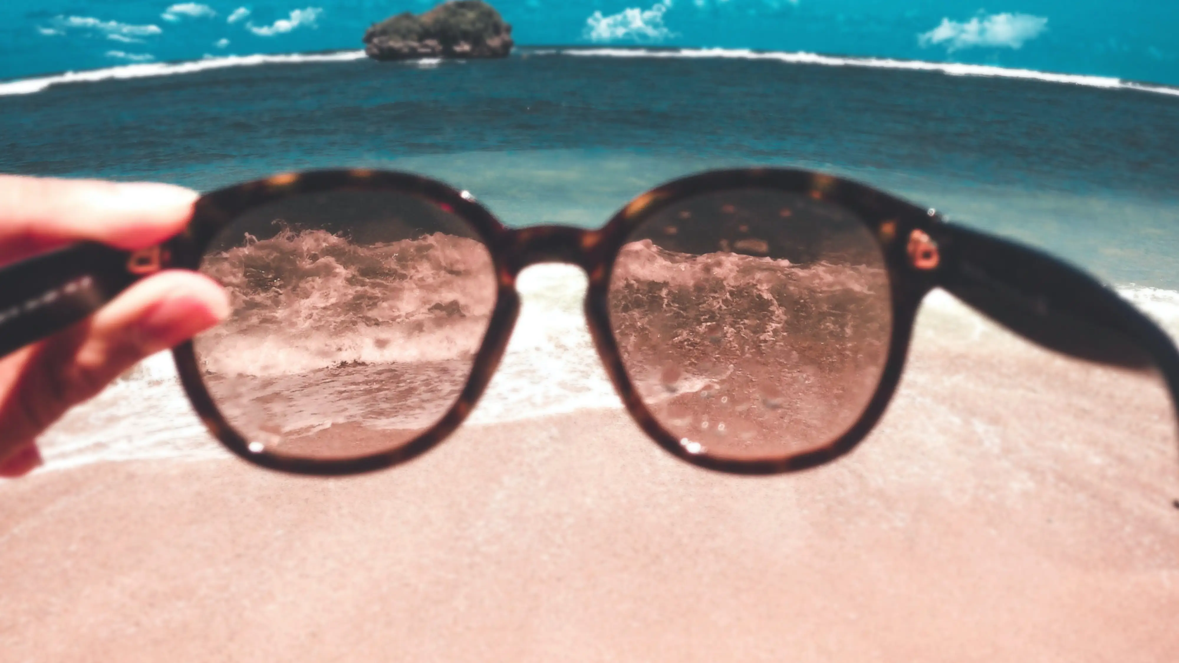 Gafas de sol frente al mar Gafas de sol frente al mar
