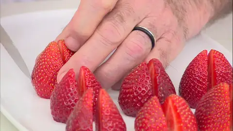 Corta 10 por la mitad Corta 10 por la mitad