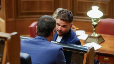 Errores, rifirrafes, diputados que no están en la lista... Las anécdotas de la sesión constitutiva del Congreso