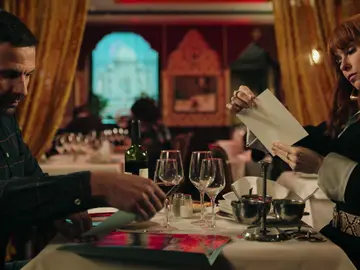 ¡Morgane y Karadec tienen una cita!: De cena romántica a cena de trabajo ¡Morgane y Karadec tienen una cita!: De cena romántica a cena de trabajo