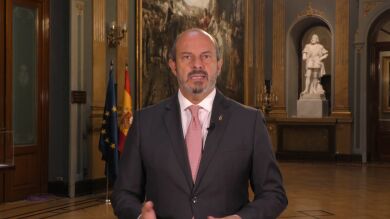 Pedro Rollán, presidente del Senado: 