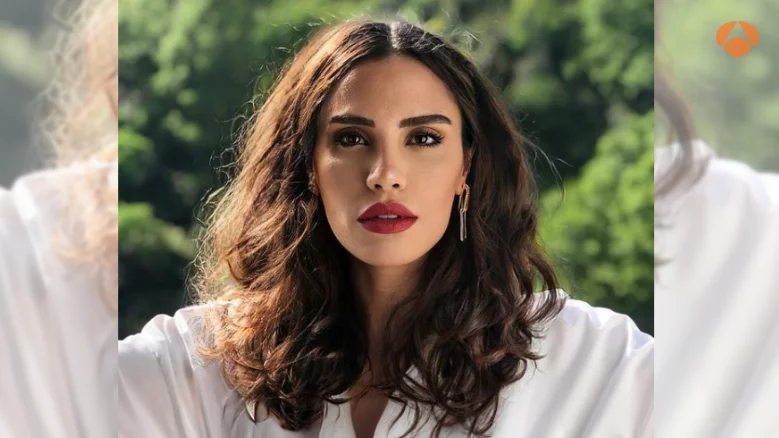 ¿Quién es Şükran Ovalı? ¡Descubre a la actriz que interpreta a Derya en ‘Secretos de familia’! ¿Quién es Şükran Ovalı? ¡Descubre a la actriz que interpreta a Derya en ‘Secretos de familia’!