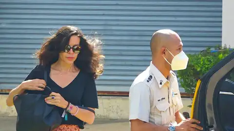 Silvia Bronchalo, tras visitar por primera vez a su hij, Daniel Sancho, en la cárcel Silvia Bronchalo, tras visitar por primera vez a su hij, Daniel Sancho, en la cárcel