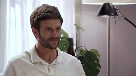 Avance semanal de ‘Amar es para siempre’: Lola pide ayuda a Román para recuperar el collar de Victoria Avance semanal de ‘Amar es para siempre’: Lola pide ayuda a Román para recuperar el collar de Victoria