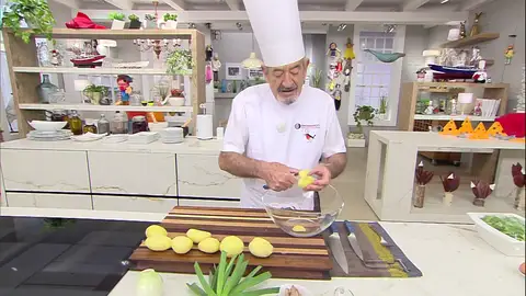 Pela y corta las patatas Pela y corta las patatas