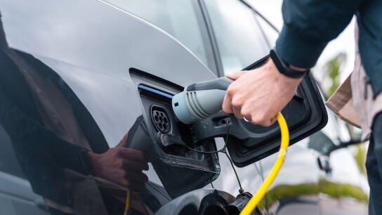 Coche el&eacute;ctrico