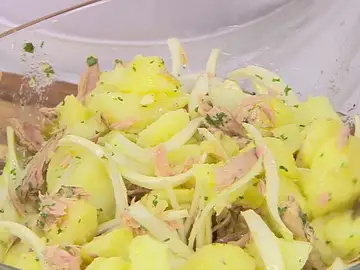 El truco de Arguiñano para cocer patatas al microondas en seis minutos