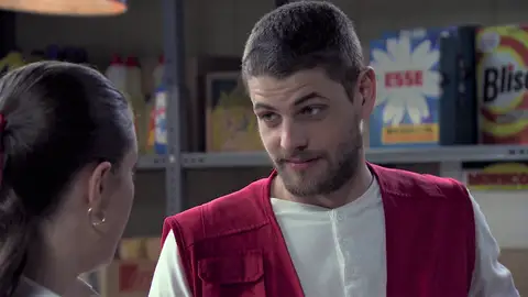 Sebas prepara una encerrona a Gala y Carlos: “Yo creo que lo que quiere es que nos liemos” Sebas prepara una encerrona a Gala y Carlos: “Yo creo que lo que quiere es que nos liemos”