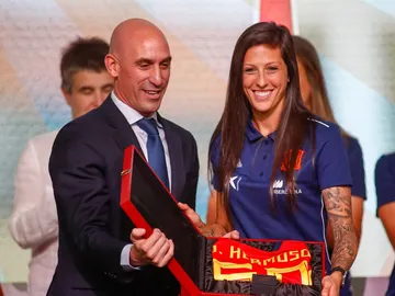 Jenni Hermoso, junto a Luis Rubiales Jenni Hermoso, junto a Luis Rubiales