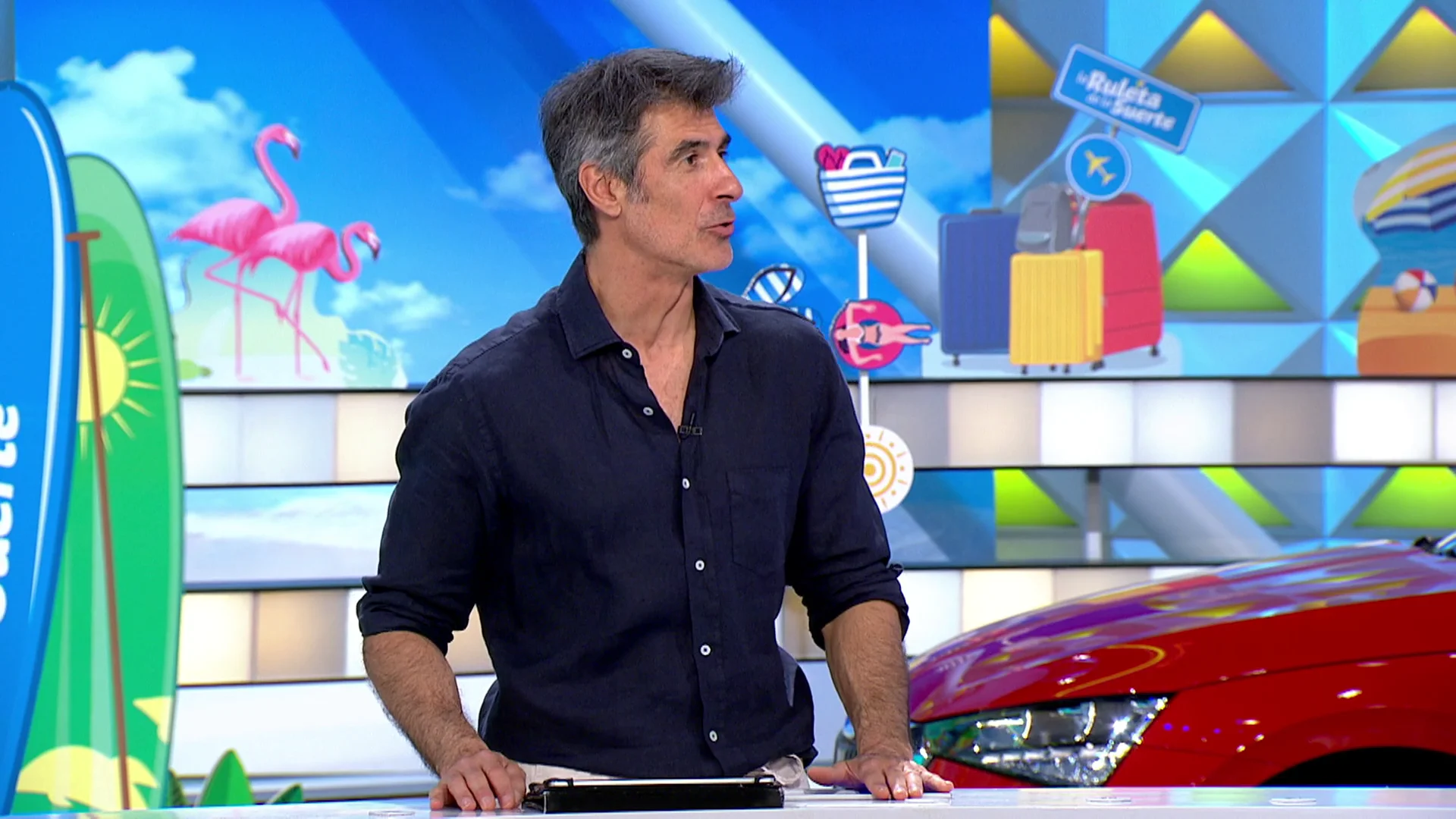 &iquest;Lo sab&iacute;as? Jorge Fern&aacute;ndez explica la curiosa forma de viajar de Paris Hilton 