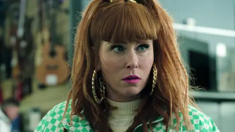 Esta noche en ‘ACI’: Morgane, implicada en un caso y en una cena romántica con Karadec Esta noche en ‘ACI’: Morgane, implicada en un caso y en una cena romántica con Karadec