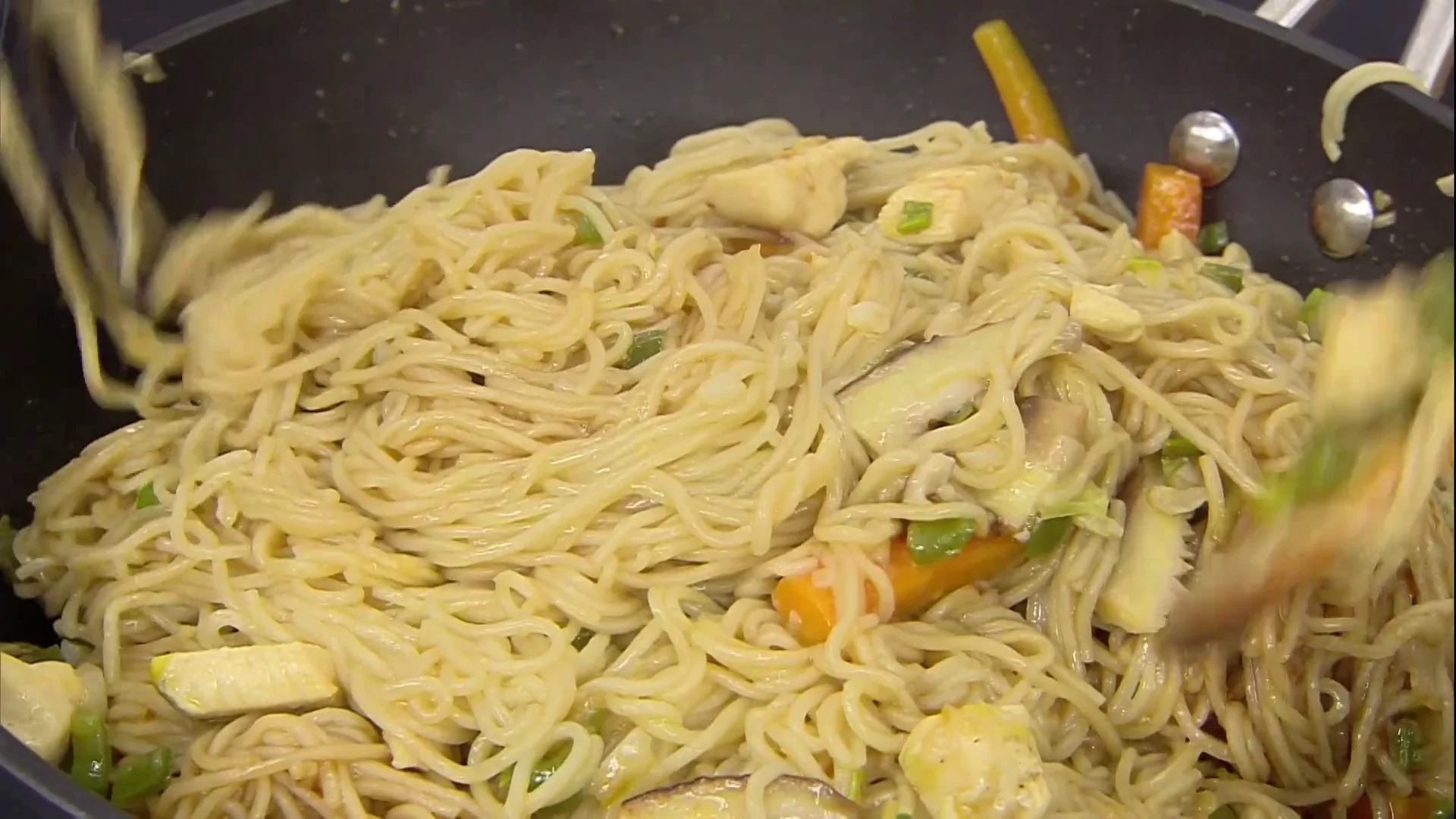 Los auténticos fideos yakisoba, de Arguiñano: aprende a hacerlos en casa Los auténticos fideos yakisoba, de Arguiñano: aprende a hacerlos en casa