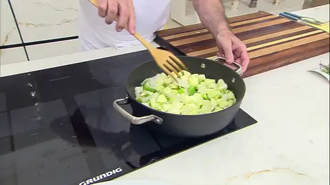 Pochamos las verduras Pochamos las verduras