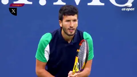 Sebastián Yatra cambia el micrófono por la raqueta y debuta a lo grande... ¡Con Carlos Alcaraz! Sebastián Yatra cambia el micrófono por la raqueta y debuta a lo grande... ¡Con Carlos Alcaraz!