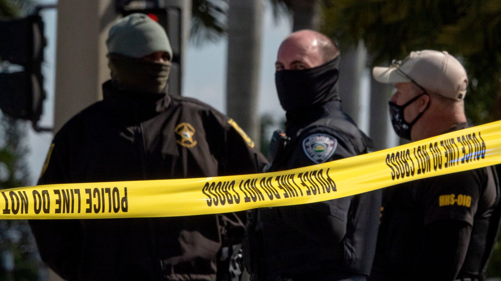 Un hombre mata a tiros a tres personas en un ataque supremacista en Florida: 