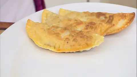 Un entrante rápido y diferente de Karlos Arguiñano: empanadillas picantes de pollo Un entrante rápido y diferente de Karlos Arguiñano: empanadillas picantes de pollo