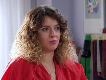 Lola impresiona a Rom&aacute;n con su original idea para el desfile: &ldquo;&iexcl;Esto podr&iacute;a ser la soluci&oacute;n!&rdquo;