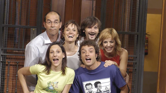 La cabecera de la primera temporada de 'Aquí no hay quién viva' La cabecera de la primera temporada de 'Aquí no hay quién viva'