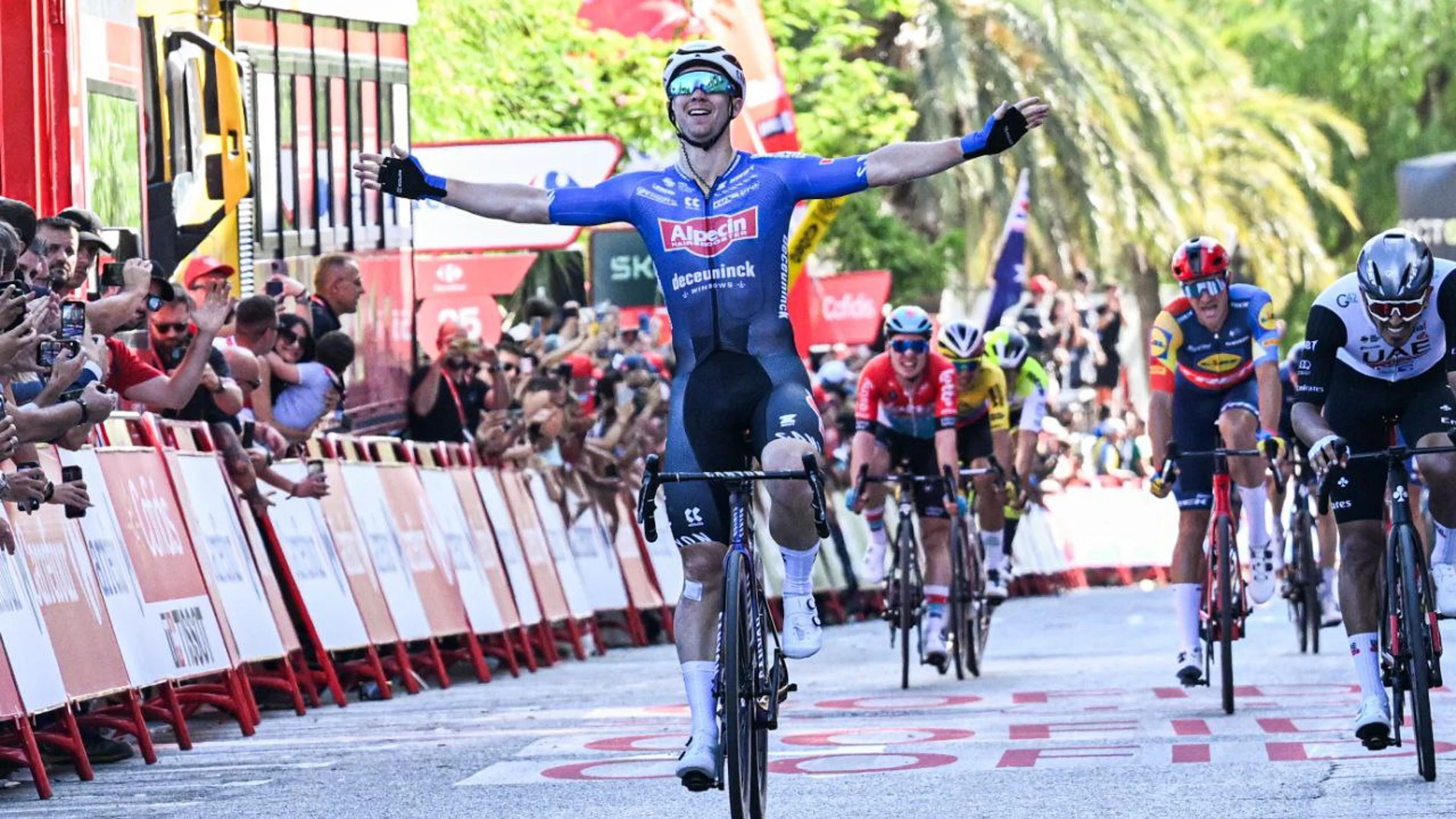 Kaden Grover gana la cuarta etapa de La Vuelta a España Kaden Grover gana la cuarta etapa de La Vuelta a España