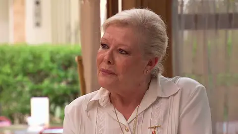 Marisa descubre que Pelayo escribió las cartas de amor de Aquilino: “¡Os burlásteis de mí!” Marisa descubre que Pelayo escribió las cartas de amor de Aquilino: “¡Os burlásteis de mí!”