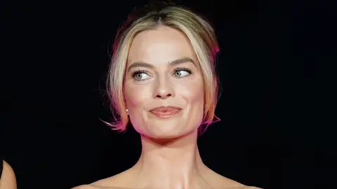 Margot Robbie en el photocall de 'Barbie' en Londres Margot Robbie en el photocall de 'Barbie' en Londres