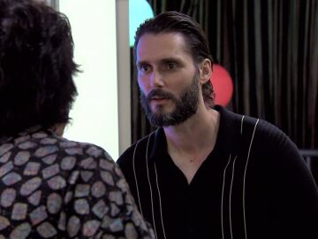 Iv&aacute;n descubre que Isidro est&aacute; investigando la muerte de Ester: &ldquo;Dice que el asesino anda suelto&rdquo;